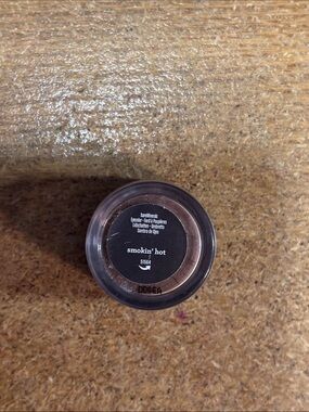 bareMinerals Smokin' Hot Eyeshadow - Deep Brown